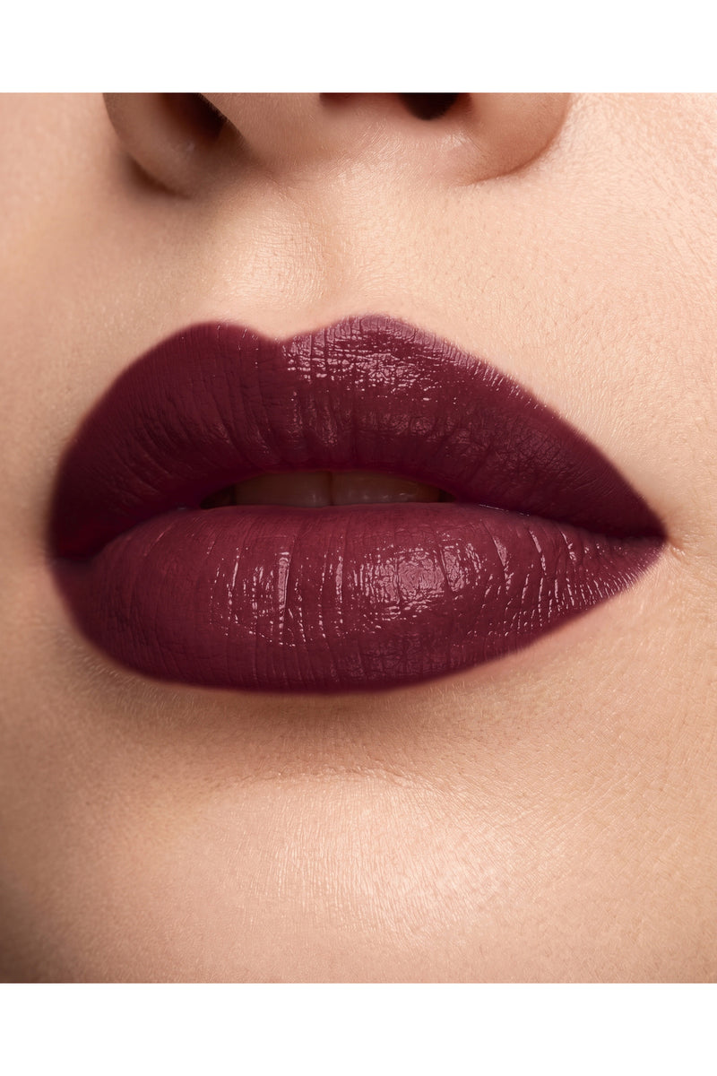 Canlı ve Kalıcı Dudak Rengi İçin Pratik Kullanım | Color Lipstick Cherry
